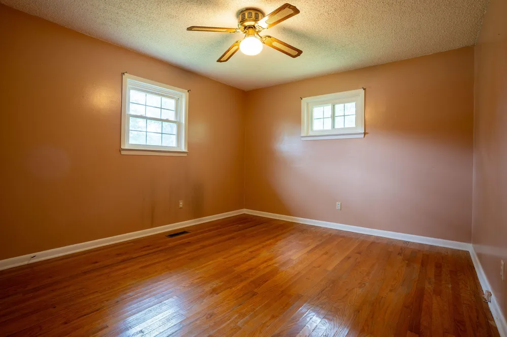 89 Pine Street Trenton, GA 30752