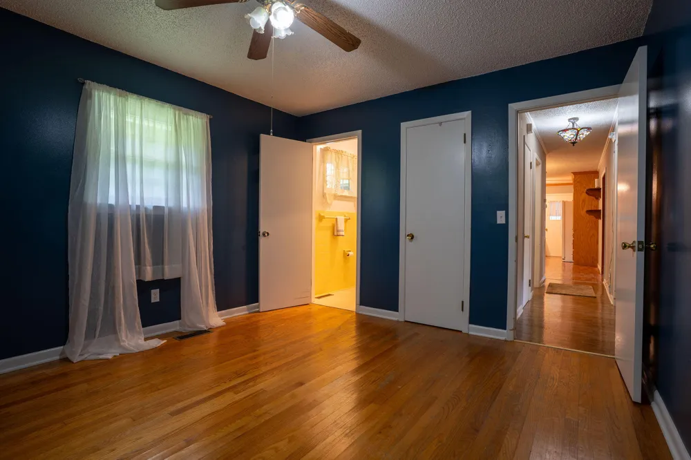 89 Pine Street Trenton, GA 30752