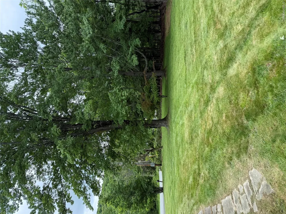 434 Nashopa Road Bloomingburg, NY 12721