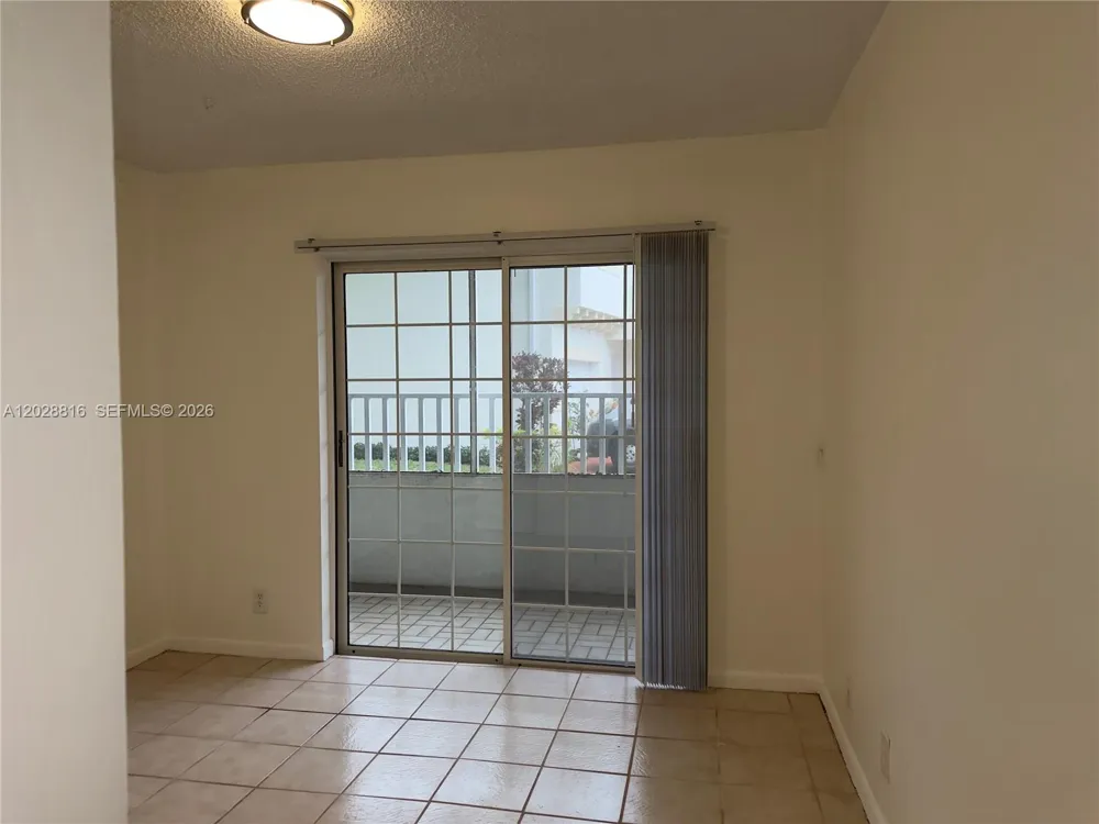 10441 Mahogany Key Cir #106 Miami, FL 33196
