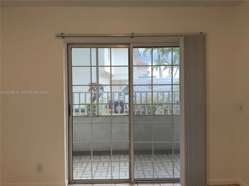 10441 Mahogany Key Cir #106 Miami, FL 33196