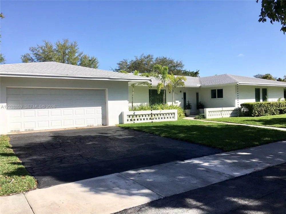 9121 SW 85th St Miami, FL 33173