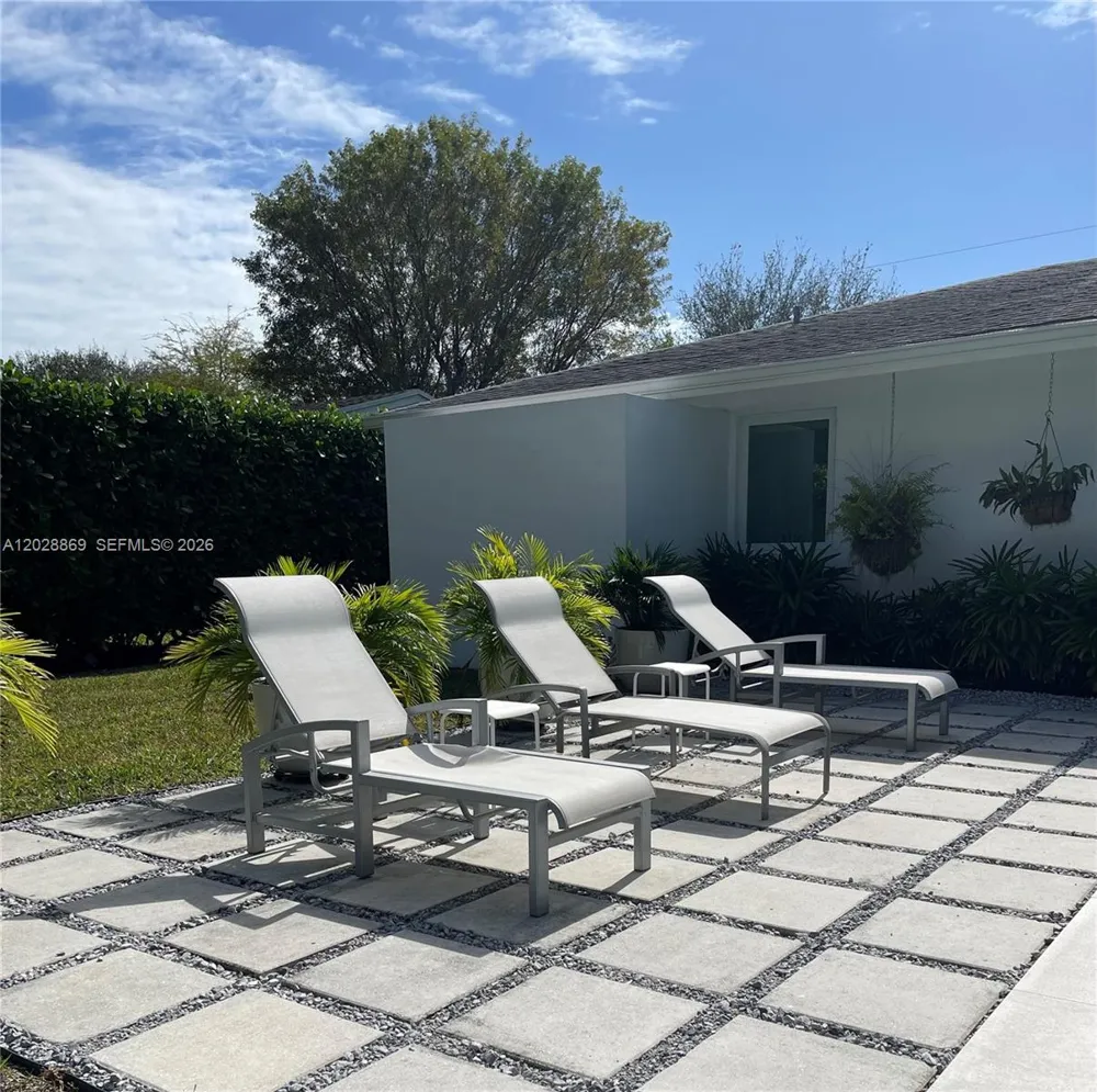 9121 SW 85th St Miami, FL 33173