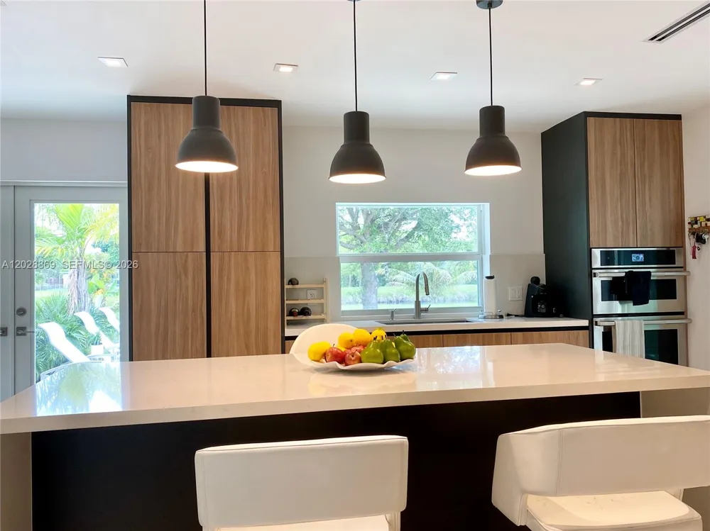 9121 SW 85th St Miami, FL 33173