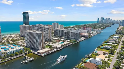 1965 S Ocean Dr #3L