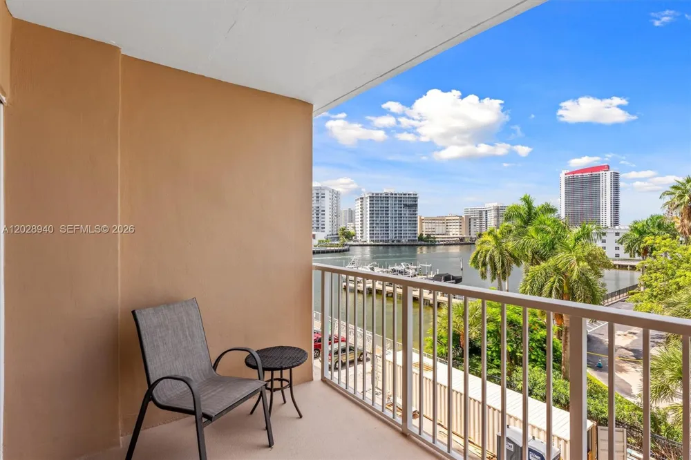 1965 S Ocean Dr #3L Hallandale Beach, FL 33009