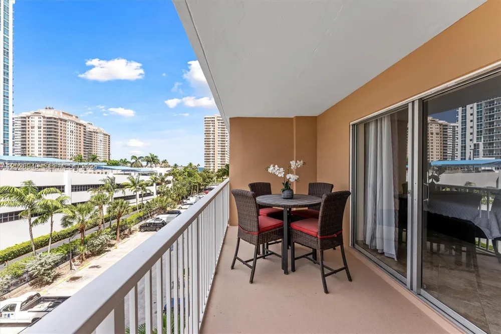 1965 S Ocean Dr #3L Hallandale Beach, FL 33009