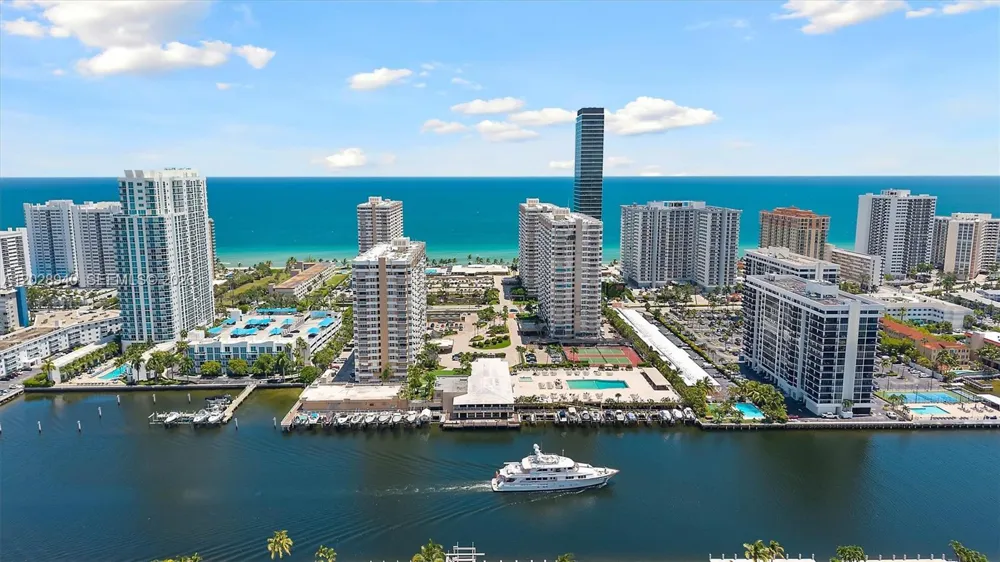 1965 S Ocean Dr #3L Hallandale Beach, FL 33009