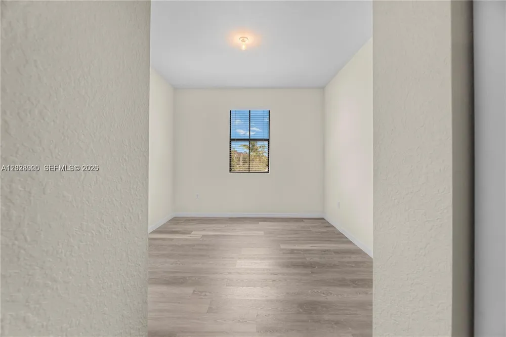 3345 NW 11th Ave Pompano Beach, FL 33064