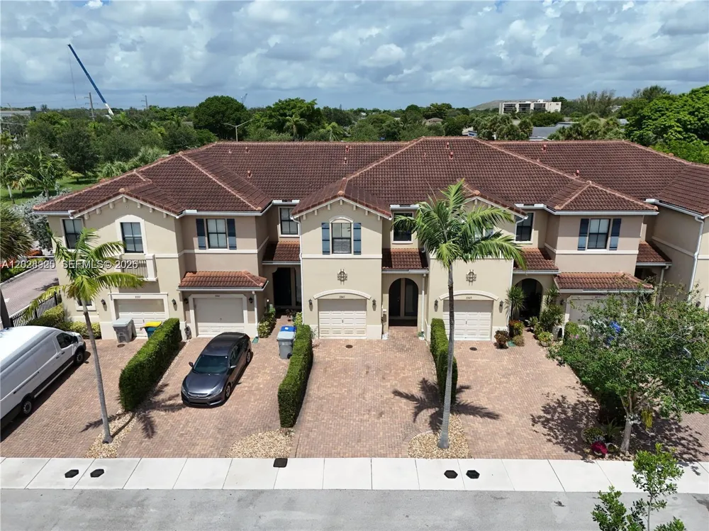 3345 NW 11th Ave Pompano Beach, FL 33064
