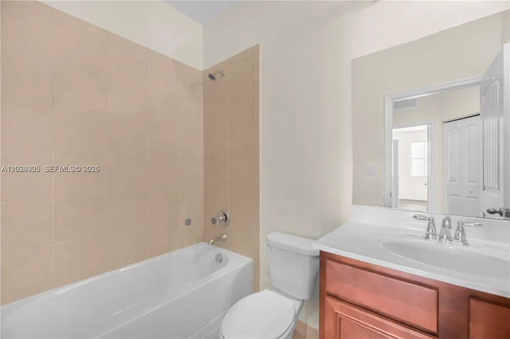 3345 NW 11th Ave Pompano Beach, FL 33064