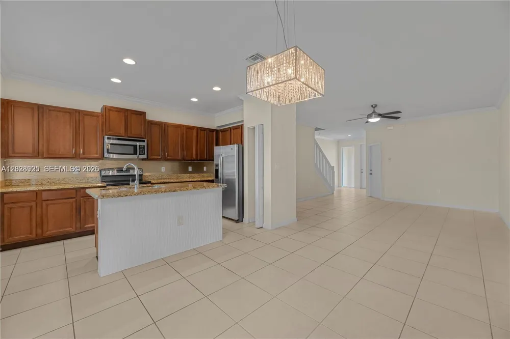 3345 NW 11th Ave Pompano Beach, FL 33064