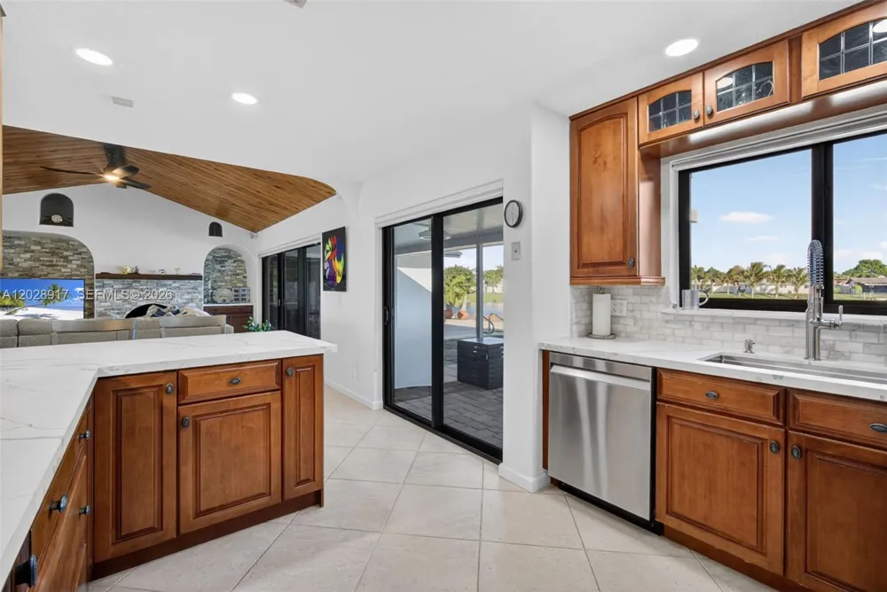 1310 SW 26th Ave Deerfield Beach, FL 33442