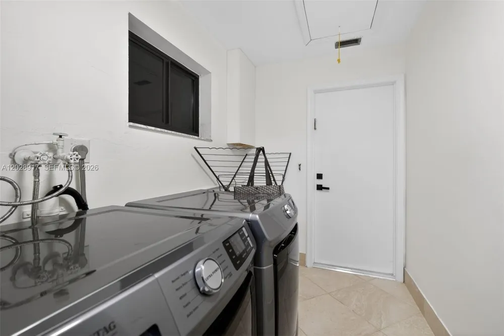 1310 SW 26th Ave Deerfield Beach, FL 33442