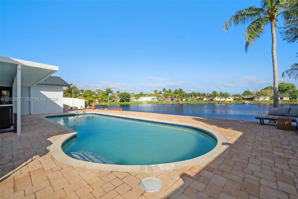 1310 SW 26th Ave Deerfield Beach, FL 33442