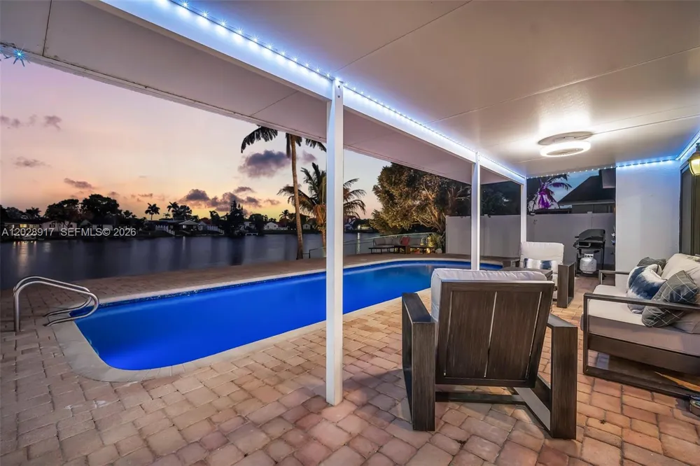 1310 SW 26th Ave Deerfield Beach, FL 33442