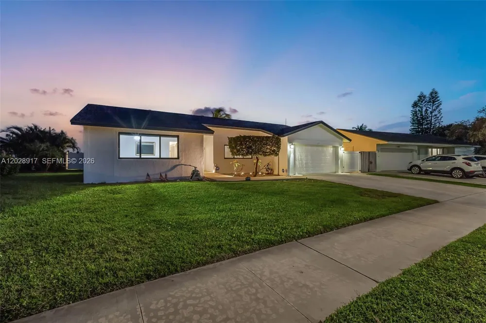 1310 SW 26th Ave Deerfield Beach, FL 33442