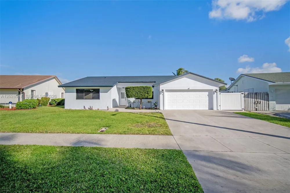 1310 SW 26th Ave Deerfield Beach, FL 33442