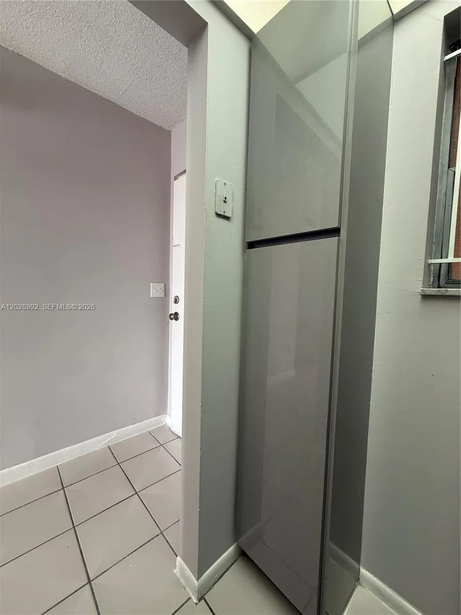 6820 W Flagler St #407 Miami, FL 33144