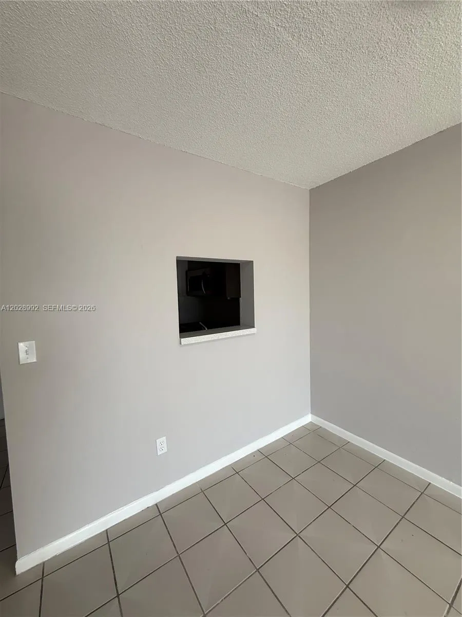 6820 W Flagler St #407 Miami, FL 33144