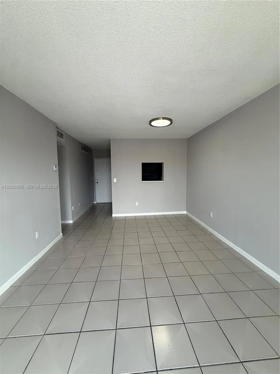 6820 W Flagler St #407 Miami, FL 33144