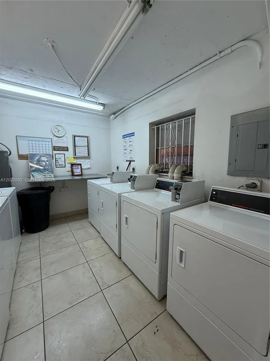 6820 W Flagler St #407 Miami, FL 33144