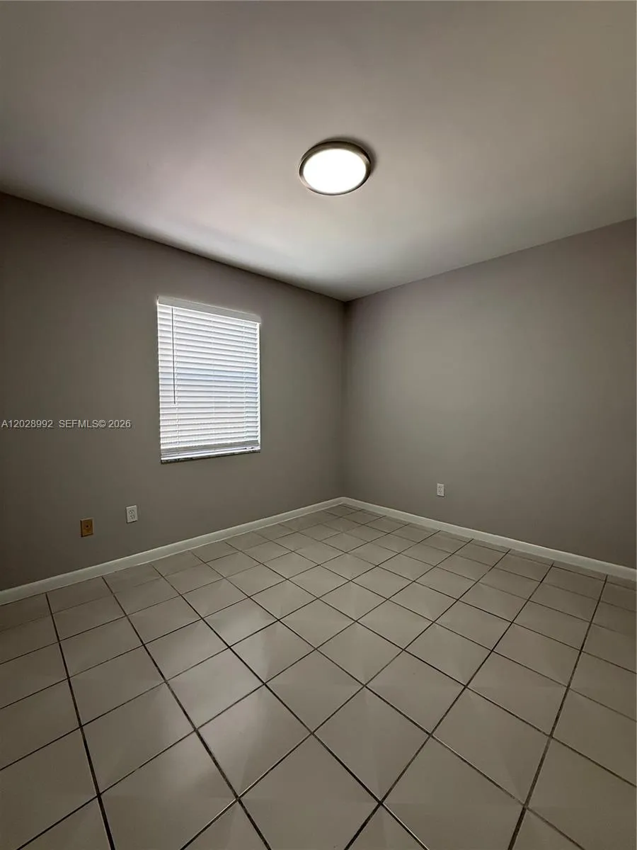6820 W Flagler St #407 Miami, FL 33144