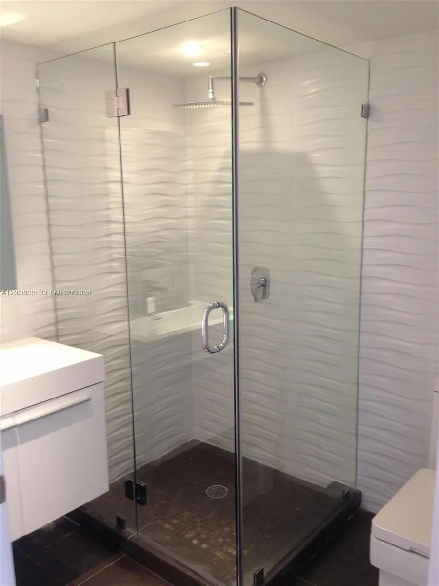 8911 Collins Ave #1104 Surfside, FL 33154