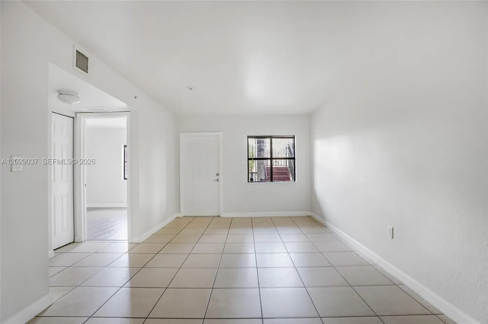 22551 SW 88th Pl #203-1 Cutler Bay, FL 33190