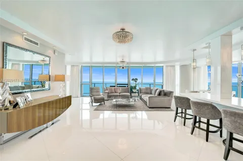 3101 S Ocean Dr #2208