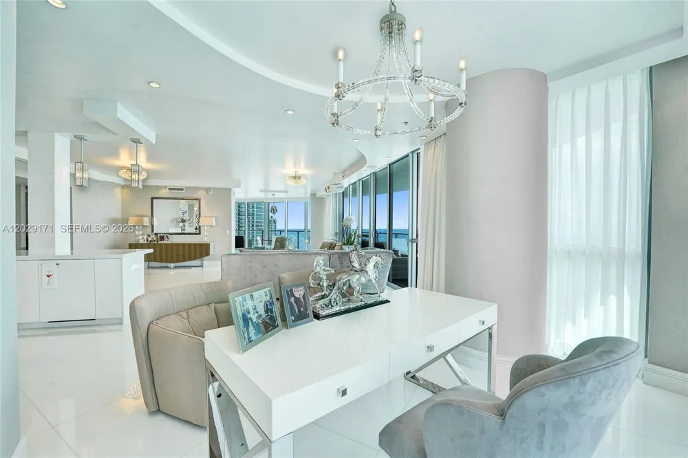 3101 S Ocean Dr #2208 Hollywood, FL 33019