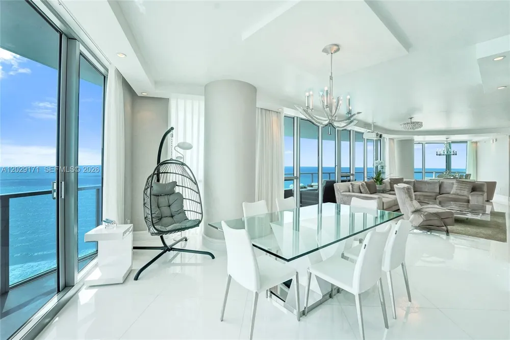 3101 S Ocean Dr #2208 Hollywood, FL 33019