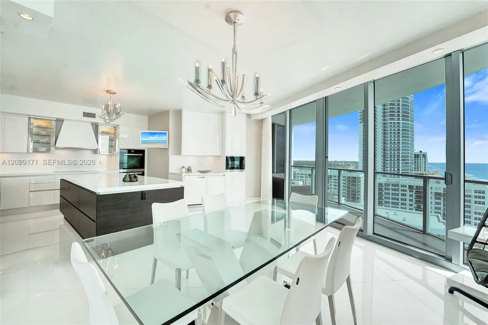 3101 S Ocean Dr #2208 Hollywood, FL 33019