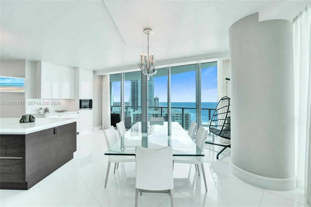 3101 S Ocean Dr #2208 Hollywood, FL 33019