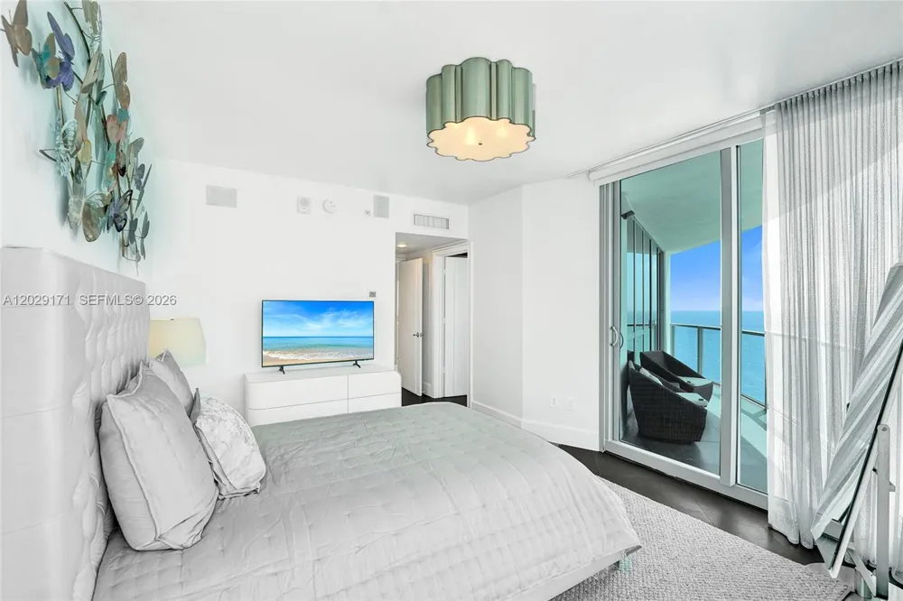 3101 S Ocean Dr #2208 Hollywood, FL 33019