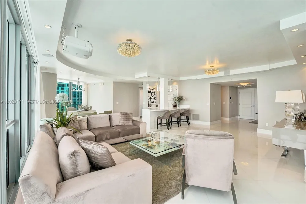 3101 S Ocean Dr #2208 Hollywood, FL 33019