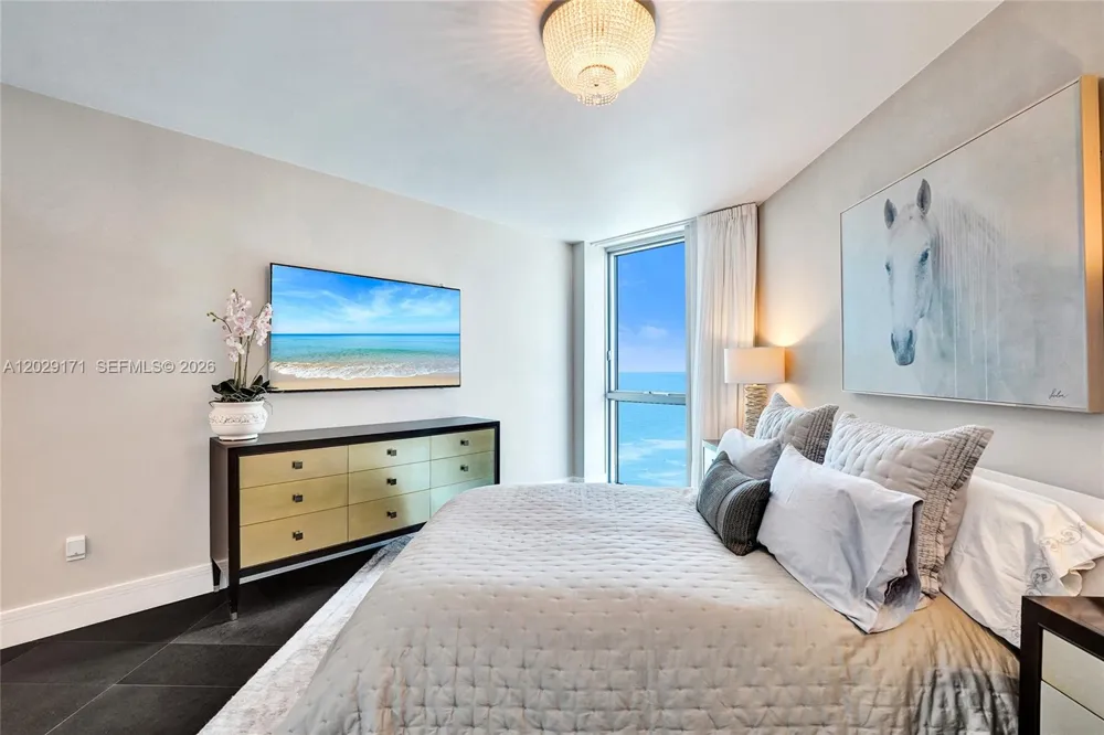 3101 S Ocean Dr #2208 Hollywood, FL 33019