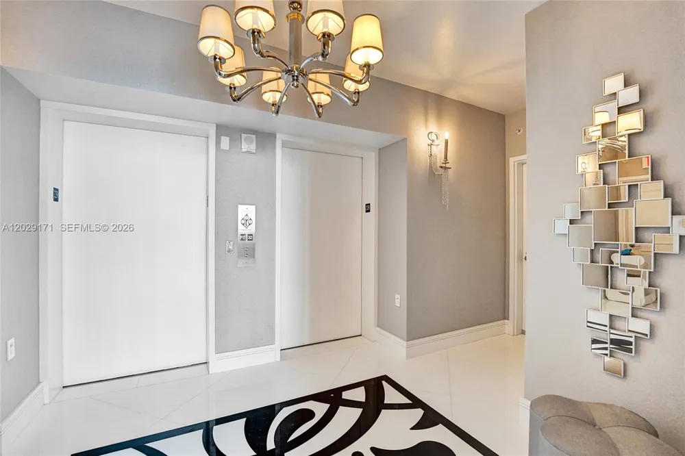 3101 S Ocean Dr #2208 Hollywood, FL 33019