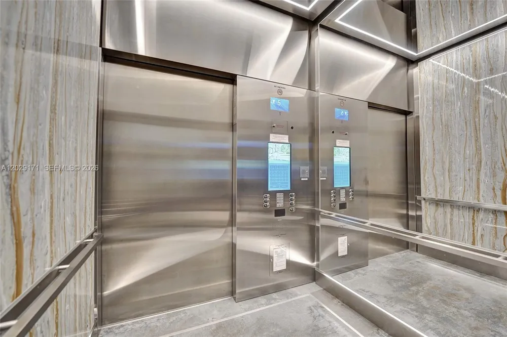 3101 S Ocean Dr #2208 Hollywood, FL 33019