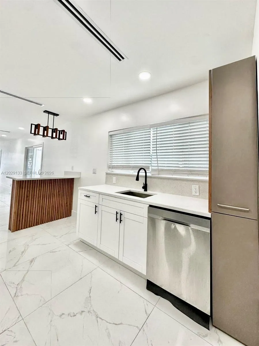 Address Not Shown Hialeah, FL 33013
