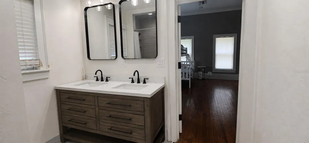 18406 HIGH SPRINGS MAIN STREET High Springs, FL 32643