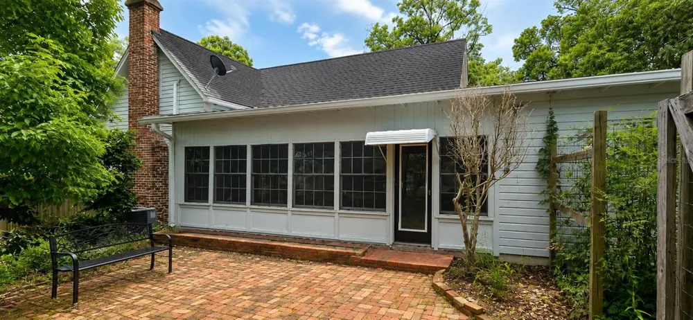 18406 HIGH SPRINGS MAIN STREET High Springs, FL 32643