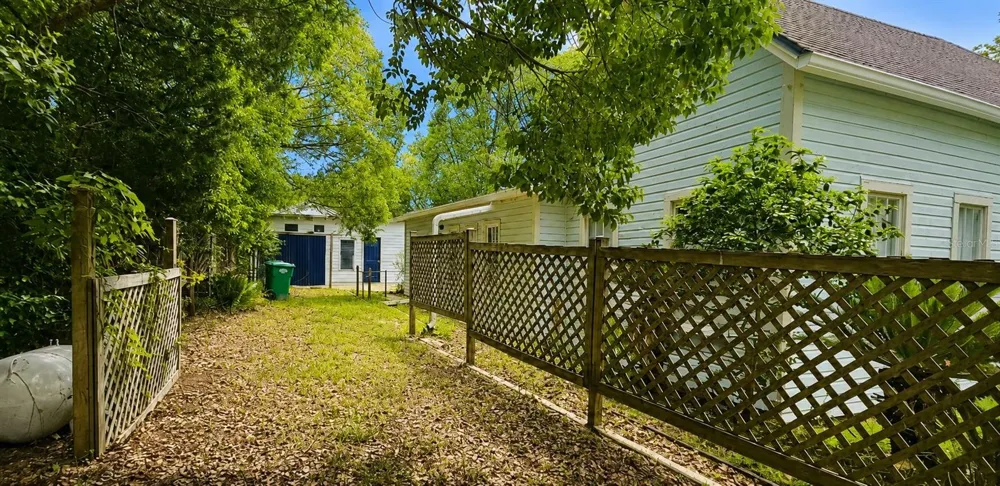 18406 HIGH SPRINGS MAIN STREET High Springs, FL 32643