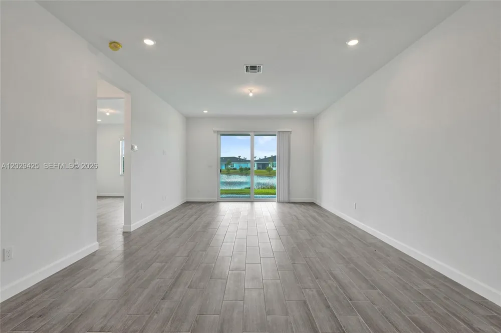 3777 Harborside Ave Fort Pierce, FL 34946