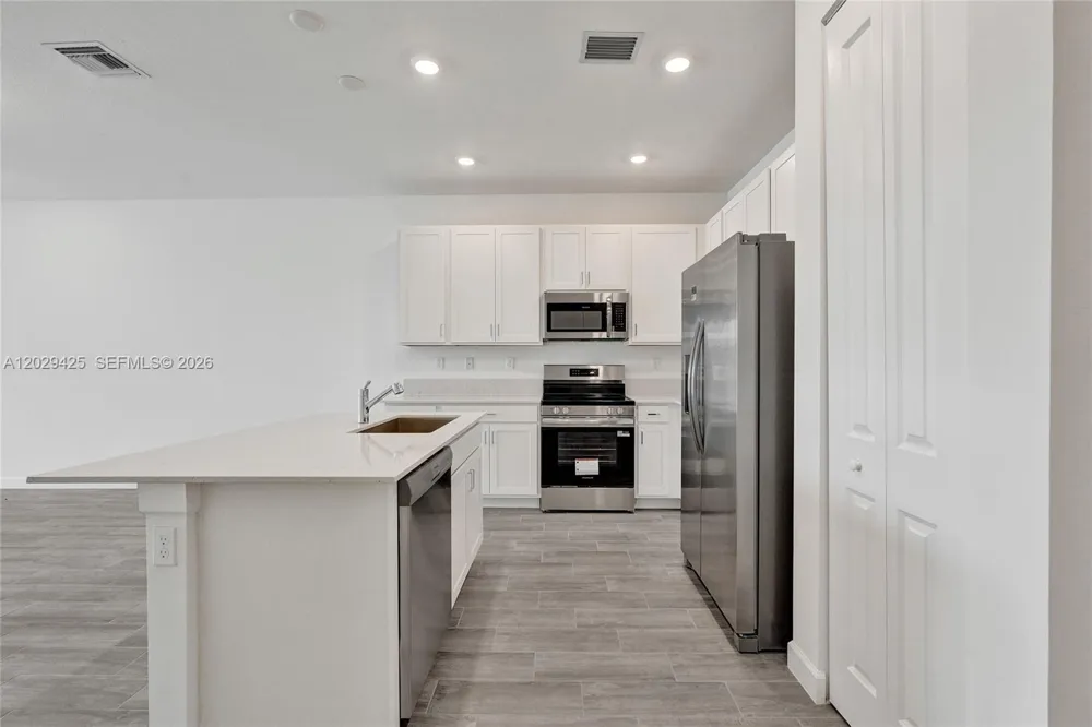 3777 Harborside Ave Fort Pierce, FL 34946