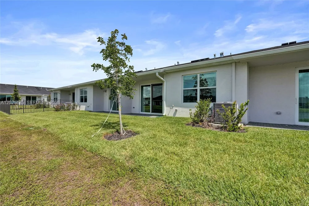 3777 Harborside Ave Fort Pierce, FL 34946