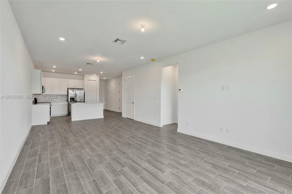 3777 Harborside Ave Fort Pierce, FL 34946