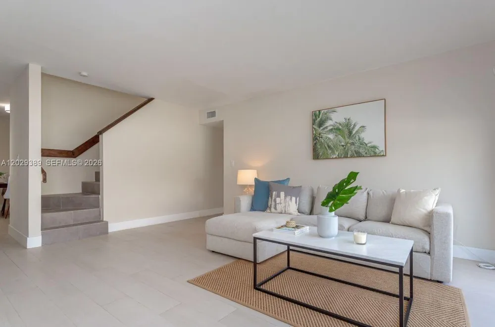 800 S Dixie Hwy 106 Hwy #106 Coral Gables, FL 33146