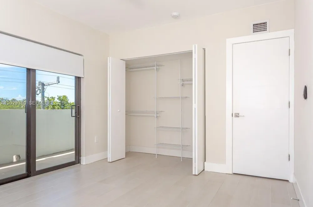 800 S Dixie Hwy 106 Hwy #106 Coral Gables, FL 33146