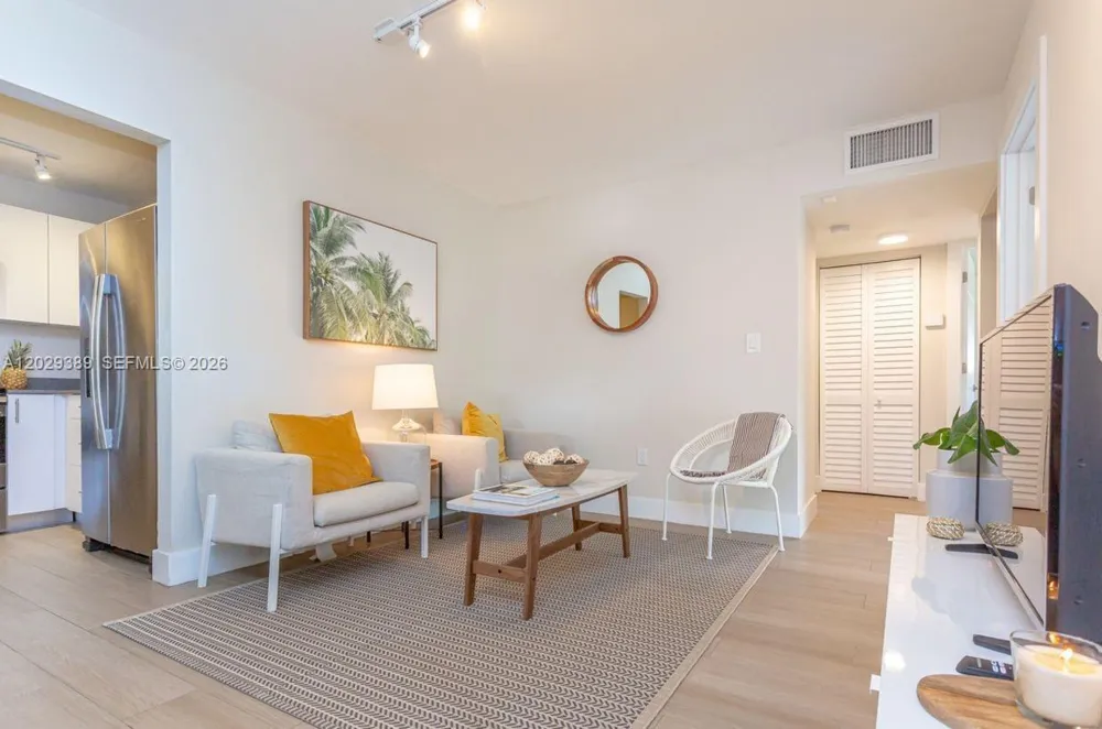 800 S Dixie Hwy 106 Hwy #106 Coral Gables, FL 33146